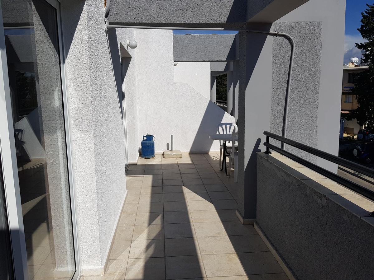 Valentinos Court Apartment Paphos Ngoại thất bức ảnh