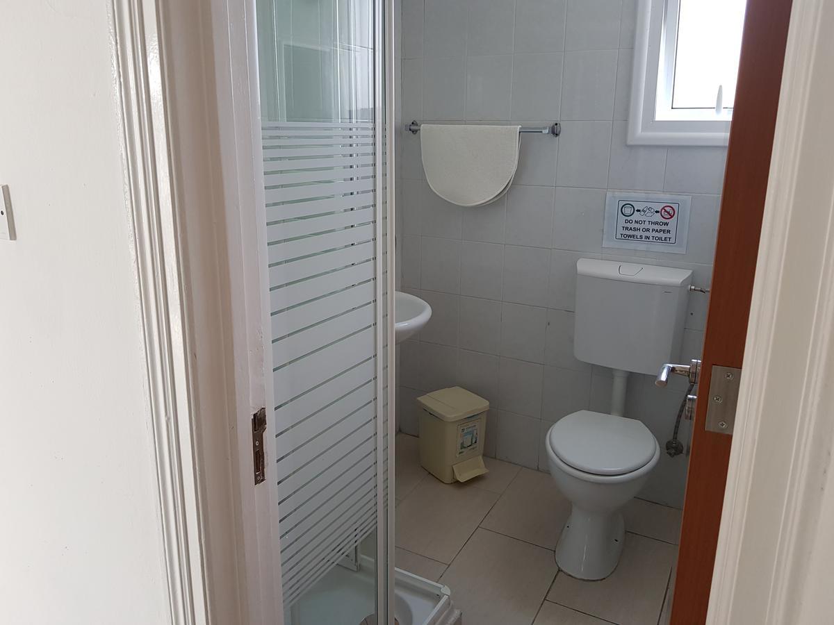 Valentinos Court Apartment Paphos Ngoại thất bức ảnh