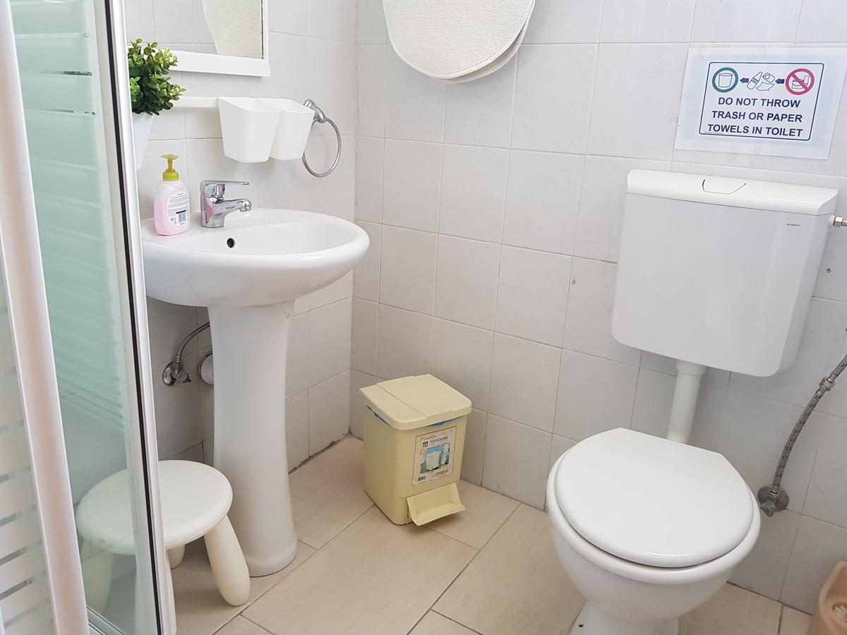 Valentinos Court Apartment Paphos Ngoại thất bức ảnh